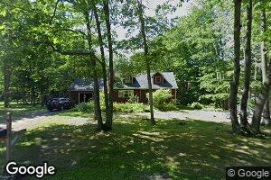 8 Jackson Dr, Veazie, ME 04401