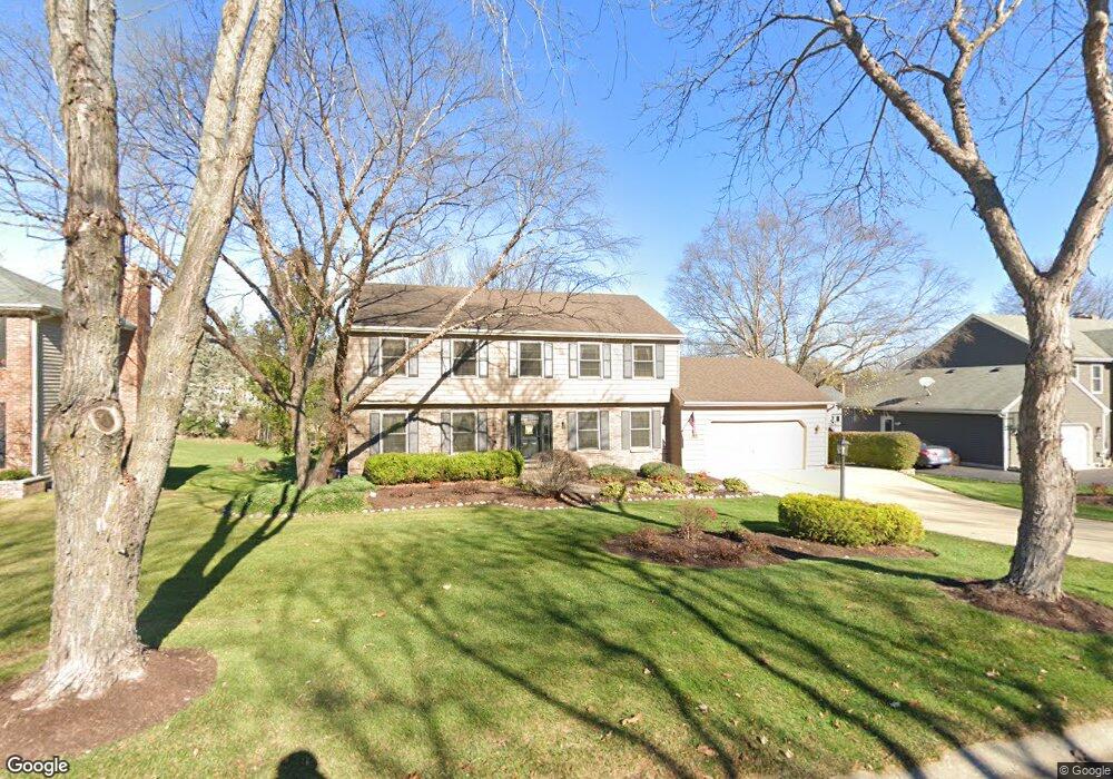 1320 Brandywine Cir, Algonquin, IL 60102 - photo 1