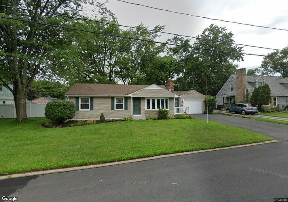 134 Priscilla Rd, Woonsocket, RI 02895 - photo 1