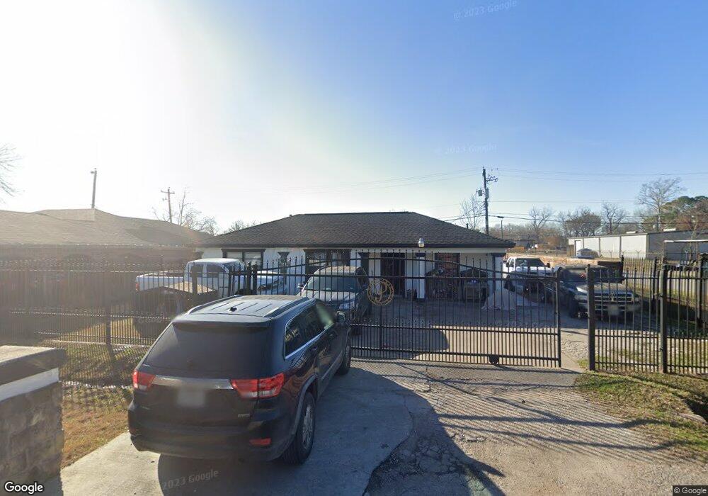 11731 Maymount Ln, Houston, TX 77093 - photo 1