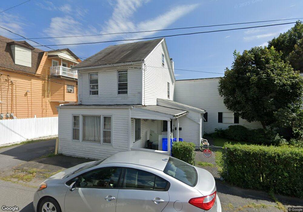 326 W 2nd St, Hazleton, PA 18201 - photo 1