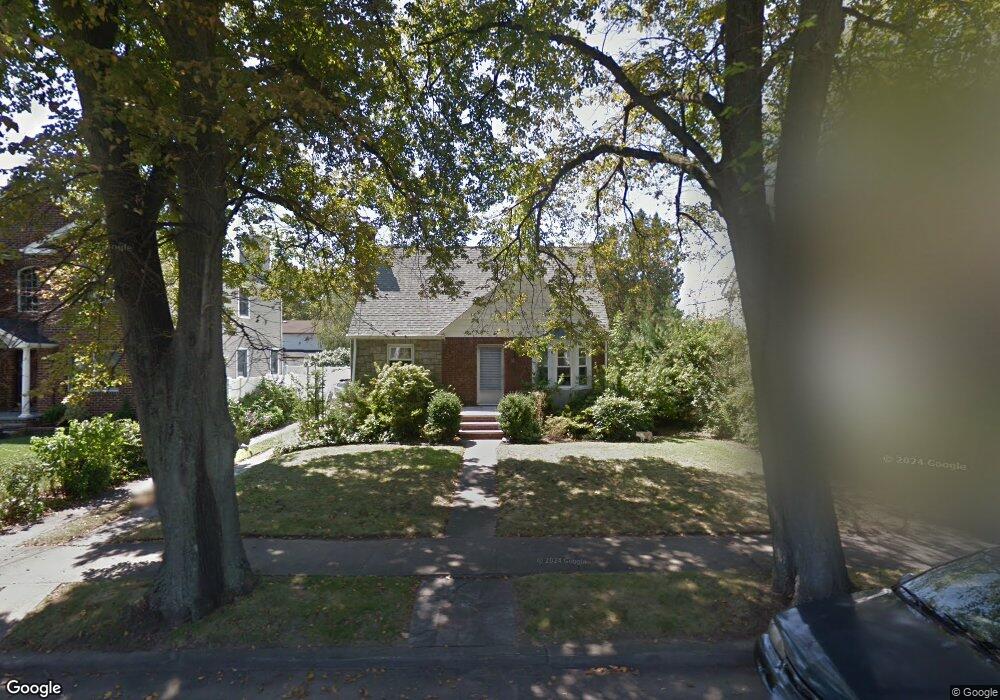 1011 Van Buren Ave, Franklin Square, NY 11010 - photo 1