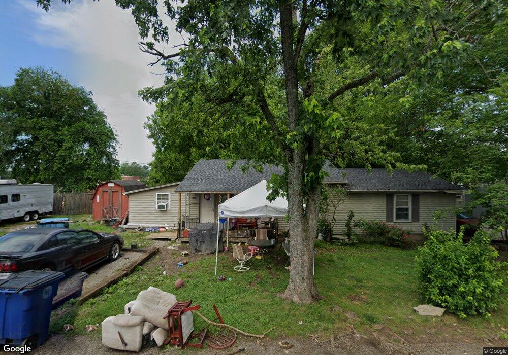 804 Cowan Ave, Shelbyville, TN 37160 - photo 1