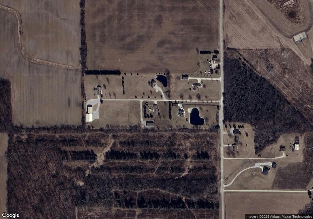 14106 Aboite Rd, Roanoke, IN 46783 - photo 1