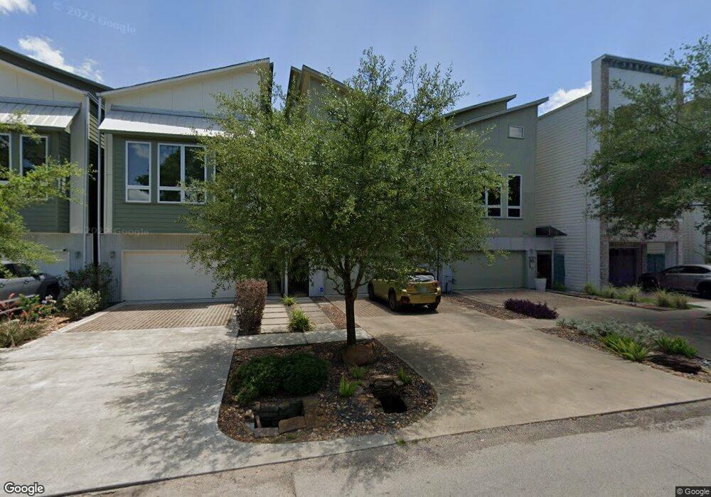 530 W 26th St, Houston, TX 77008 - photo 1