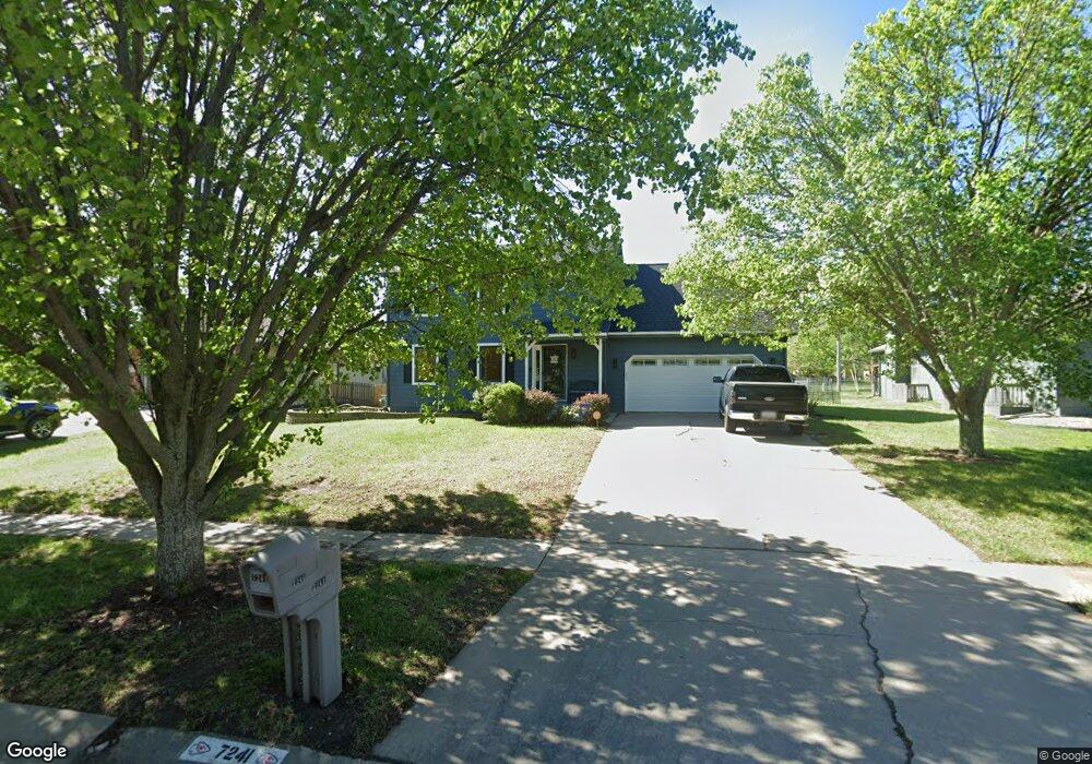 7241 SW Cannock Chase Rd, Topeka, KS 66614 - photo 1