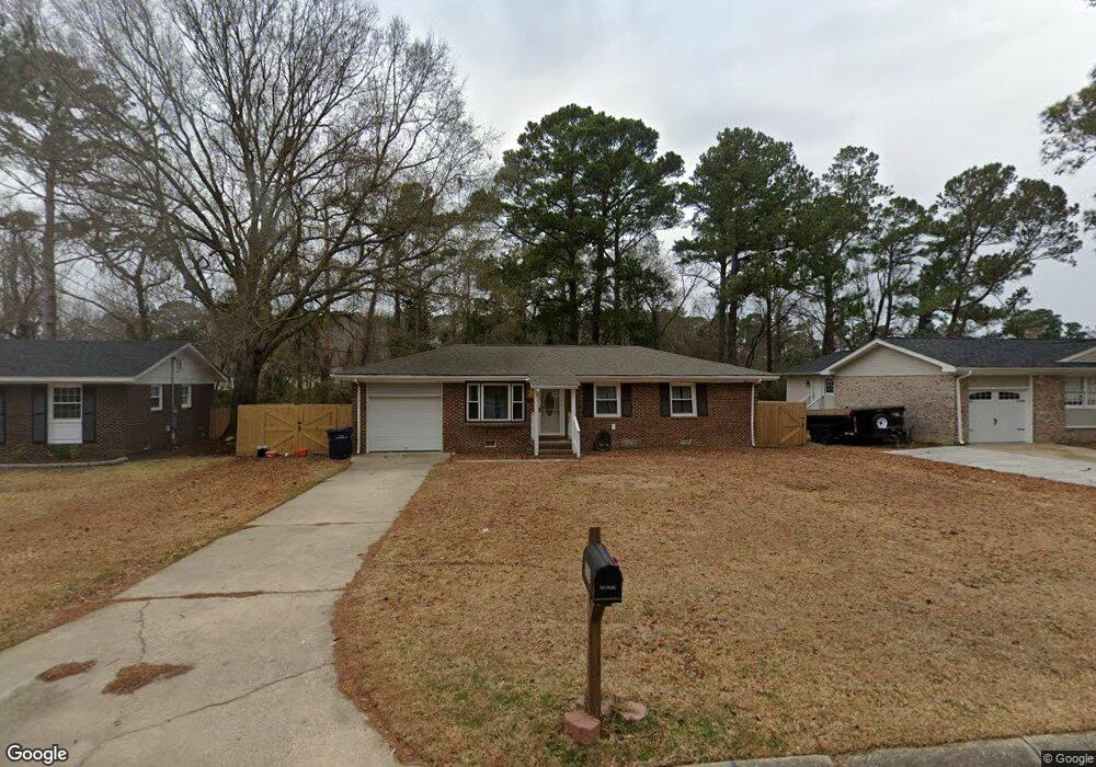 305 Cardinal Rd, Jacksonville, NC 28546 - photo 1