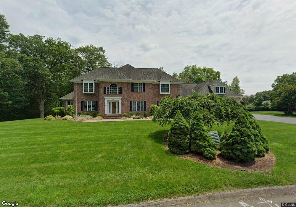 12 Putting Green Ln, Orange, CT 06477 - photo 1