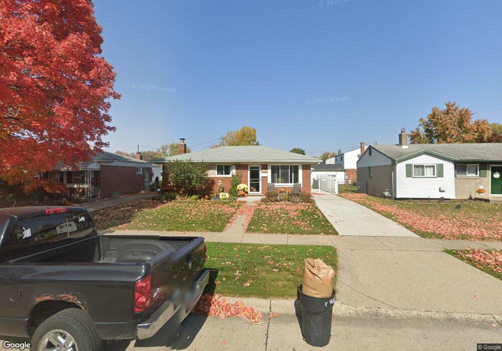 30328 Indigo St, Roseville, MI 48066 - photo 1