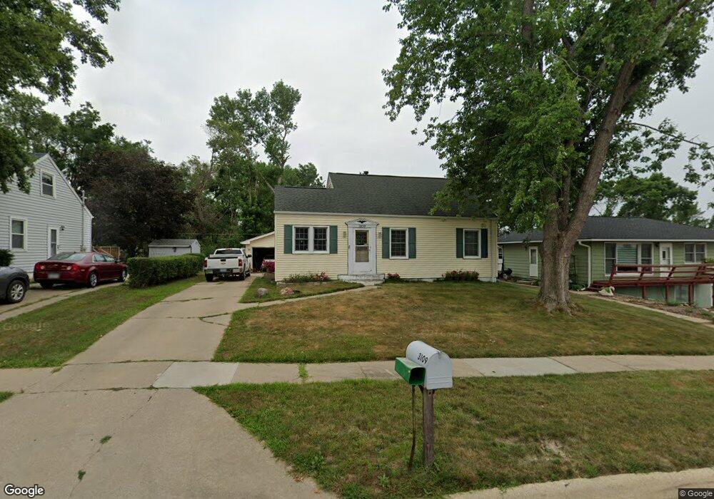 3109 Tamara Dr SW, Cedar Rapids, IA 52404 - photo 1