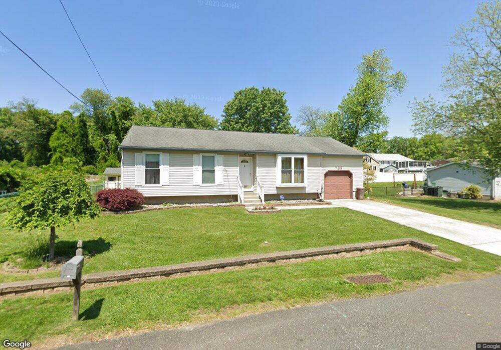 739 Valley Green Ave, Woodbury, NJ 08096 - photo 1