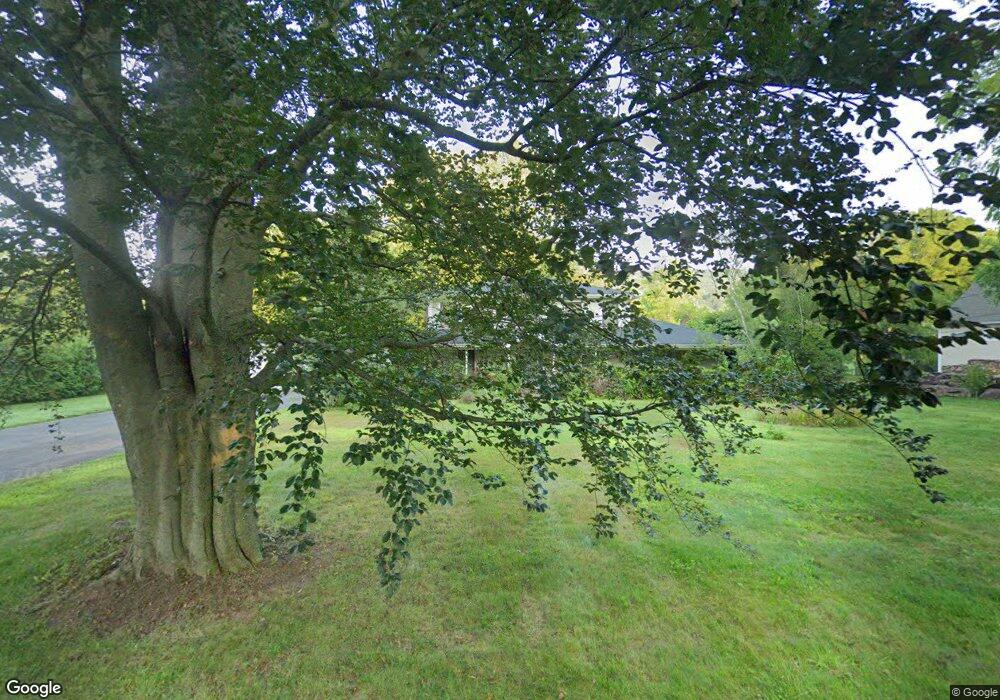 33 Duncaster Rd, Bloomfield, CT 06002 - photo 1