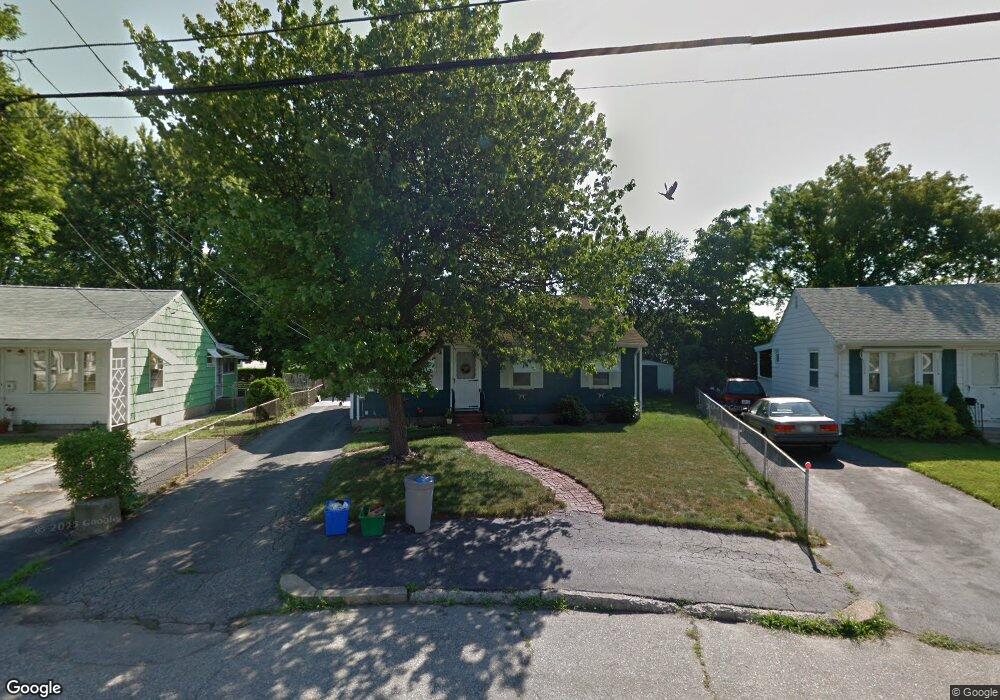 171 Blackburn St, Pawtucket, RI 02861 - photo 1