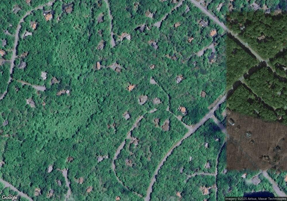 104 Concours Ln, Hawley, PA 18428 - photo 1