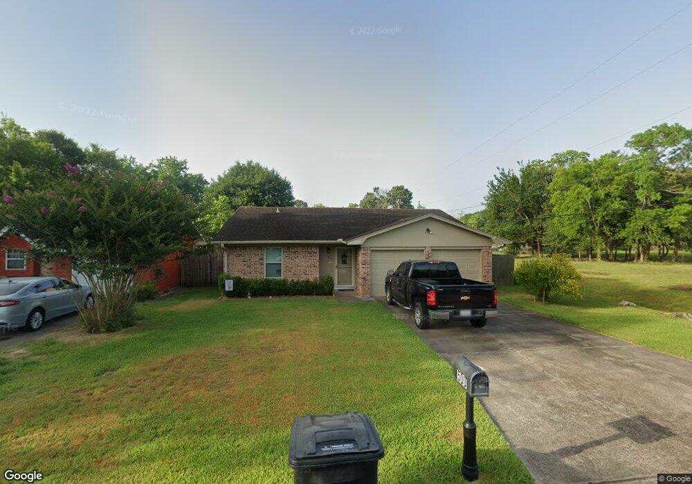 500 E Southland Ave, Alvin, TX 77511 - photo 1