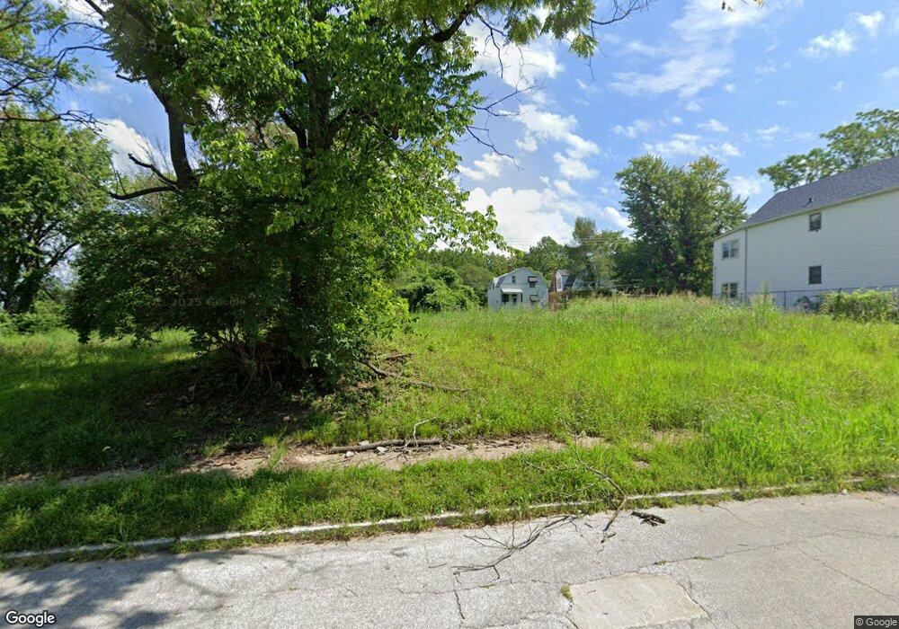 4449 Bessie Ave, Saint Louis, MO 63115 - photo 1