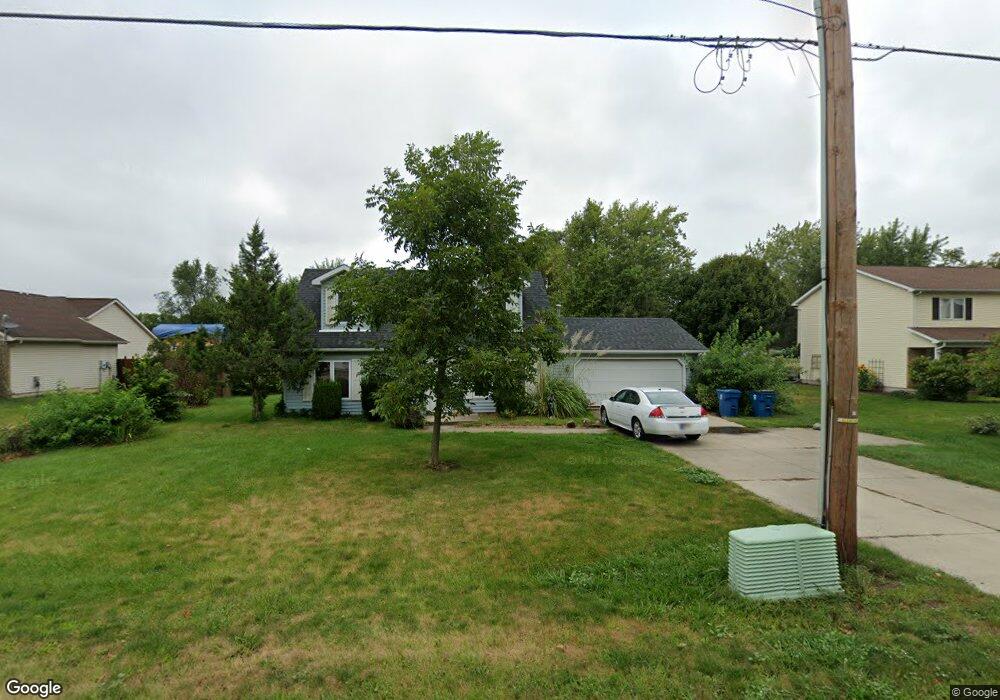 10233 Hosler Rd, Leo, IN 46765 - photo 1