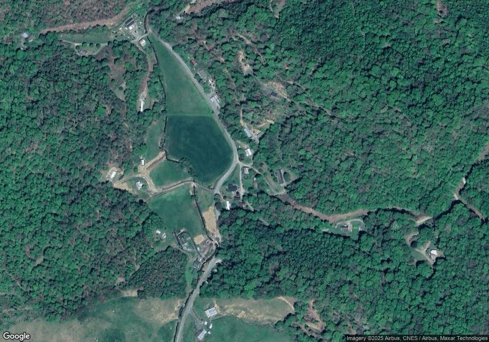 83 Pa Paws Ln, Burnsville, NC 28714 - photo 1