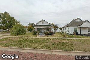202 E 2nd St, Hoisington, KS 67544