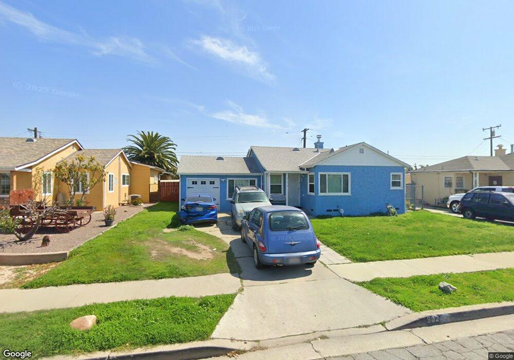 902 N Cliveden Ave, Compton, CA 90220 - photo 1