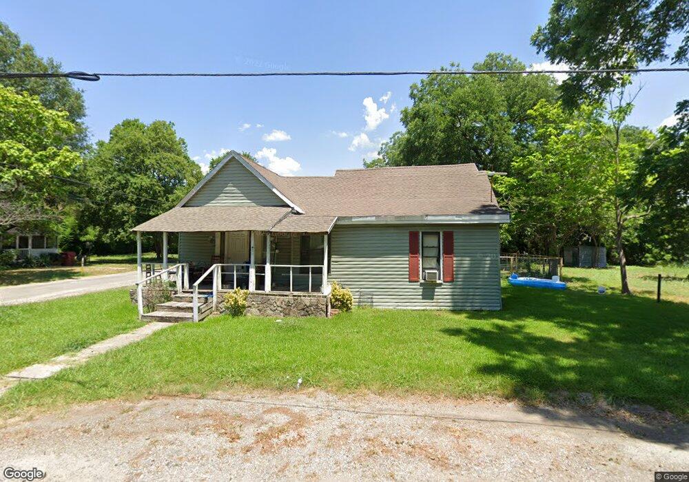 1020 Pine St, Bonham, TX 75418 - photo 1