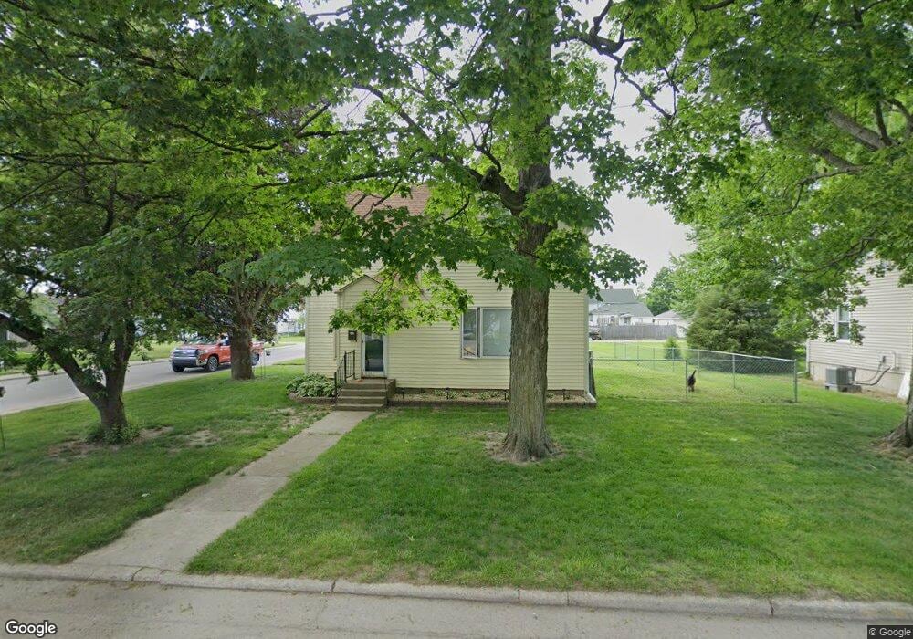 656 S Elm St, Nappanee, IN 46550 - photo 1