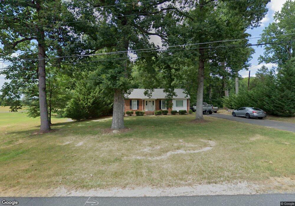 200 W Beasley St, Asheboro, NC 27203 - photo 1
