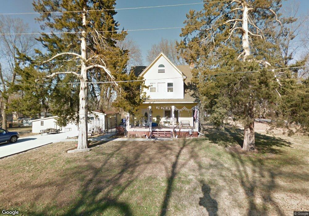 604 W Nichols St, Spring Hill, KS 66083 - photo 1