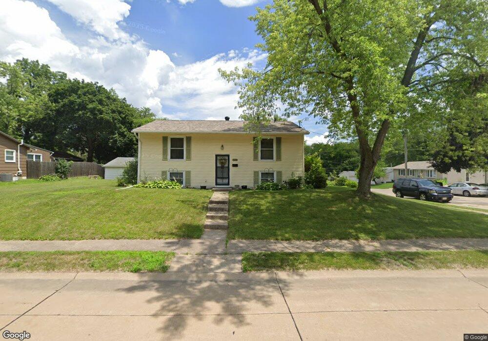 1105 N Concord St, Davenport, IA 52804 - photo 1