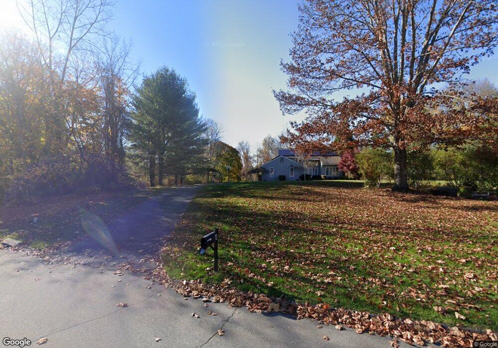 2 Squire Ct, Brookfield, CT 06804 - photo 1