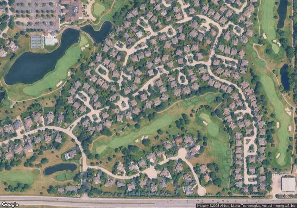 4 Cypress Ct, Lake In the Hills, IL 60156 - photo 1