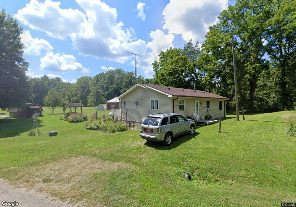 6761 S Sanes Rd, Connersville, IN 47331 - photo 1