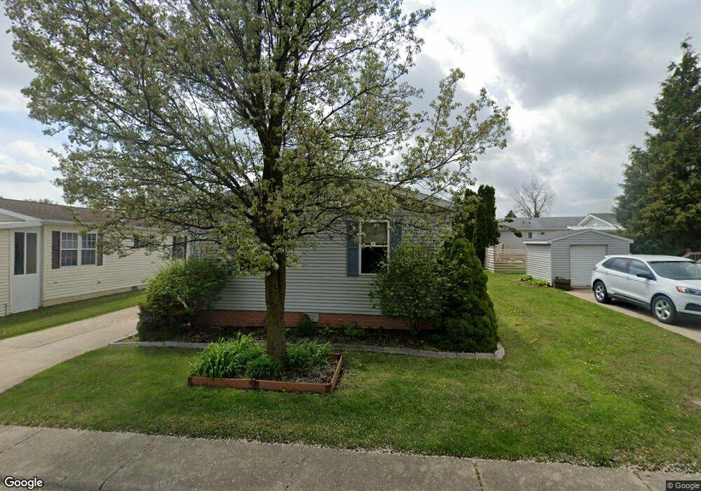 305 Cheyenne River Dr, Adrian, MI 49221 - photo 1