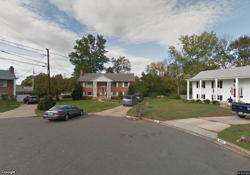 8906 Captains Row, Alexandria, VA 22308 - photo 1