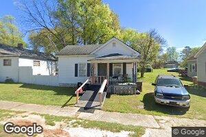 65 Sims St, Whitmire, SC 29178