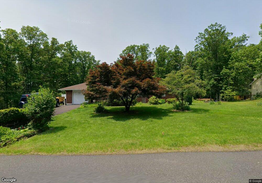 1196 W Campbell Rd, Green Lane, PA 18054 - photo 1