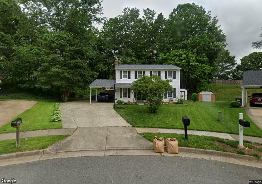 4353 Harvester Farm Ln, Fairfax, VA 22032 - photo 1