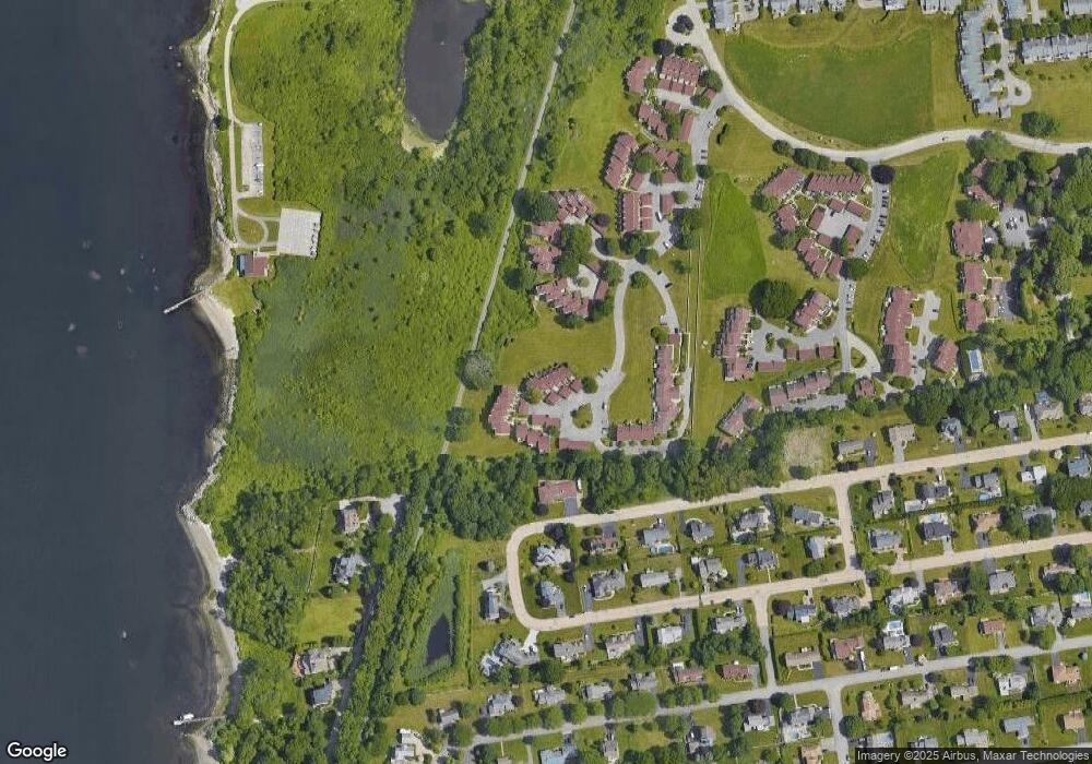 19 Sea Breeze Ln unit 19, Bristol, RI 02809 - photo 1