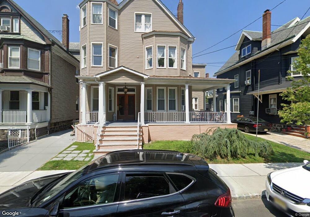 17 King Ave unit 3, Weehawken, NJ 07086 - photo 1