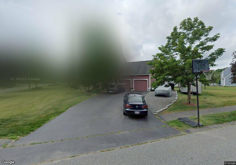 10 Eseks Cir, South Grafton, MA 01560 - photo 1