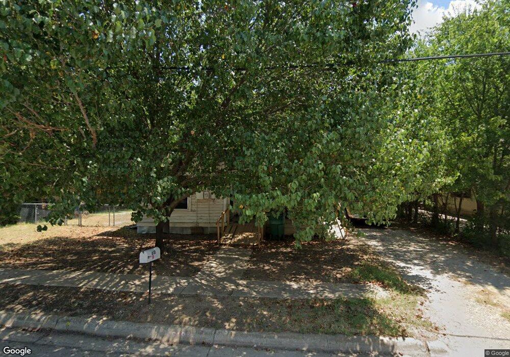 618 Ritchey St, Gainesville, TX 76240 - photo 1