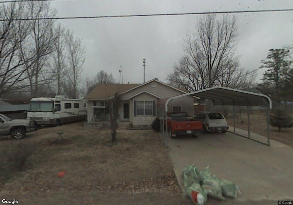 208 E Thurman St, Prairie Grove, AR 72753 - photo 1