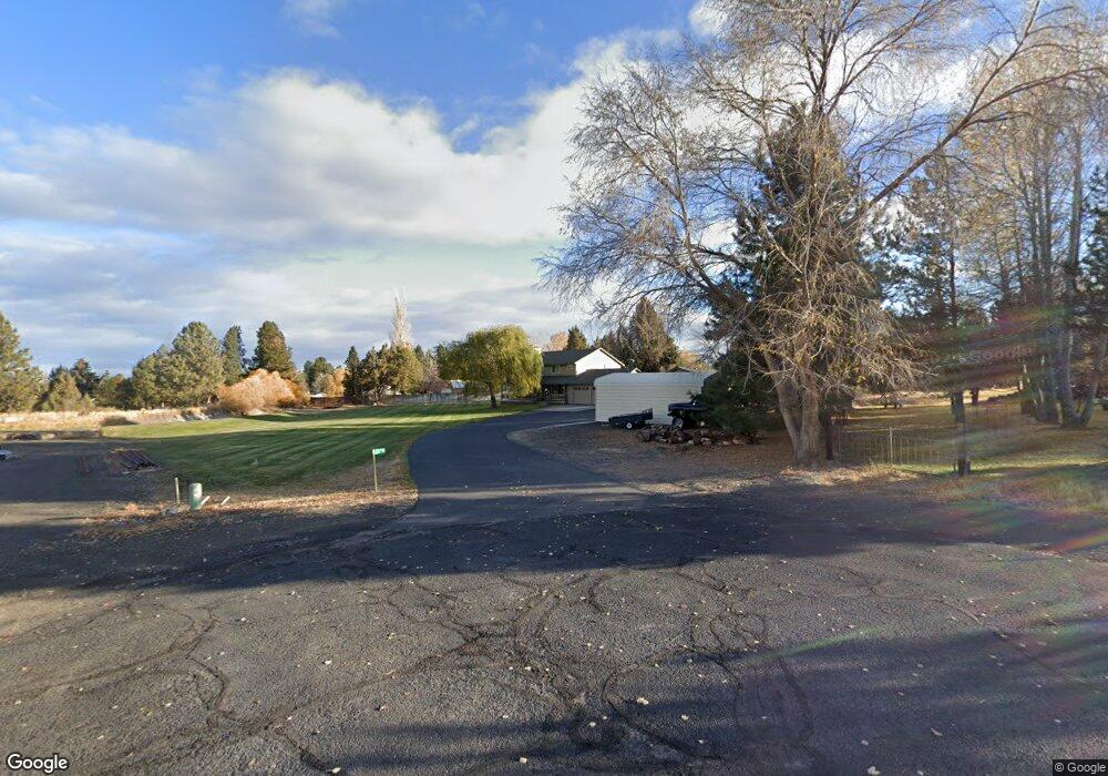 61774 Tomahawk St, Bend, OR 97702 - photo 1