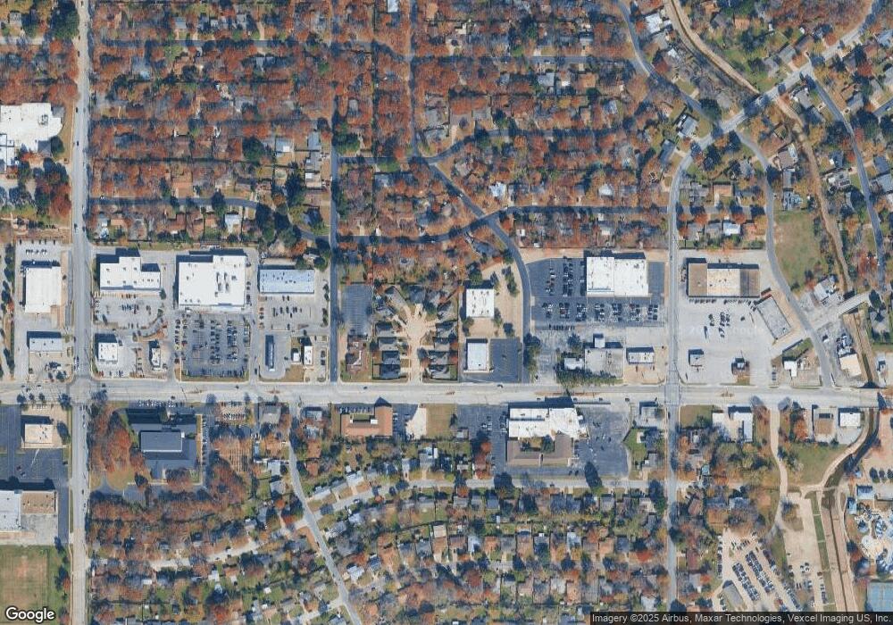 816 Chase Cir, Hurst, TX 76053 - photo 1