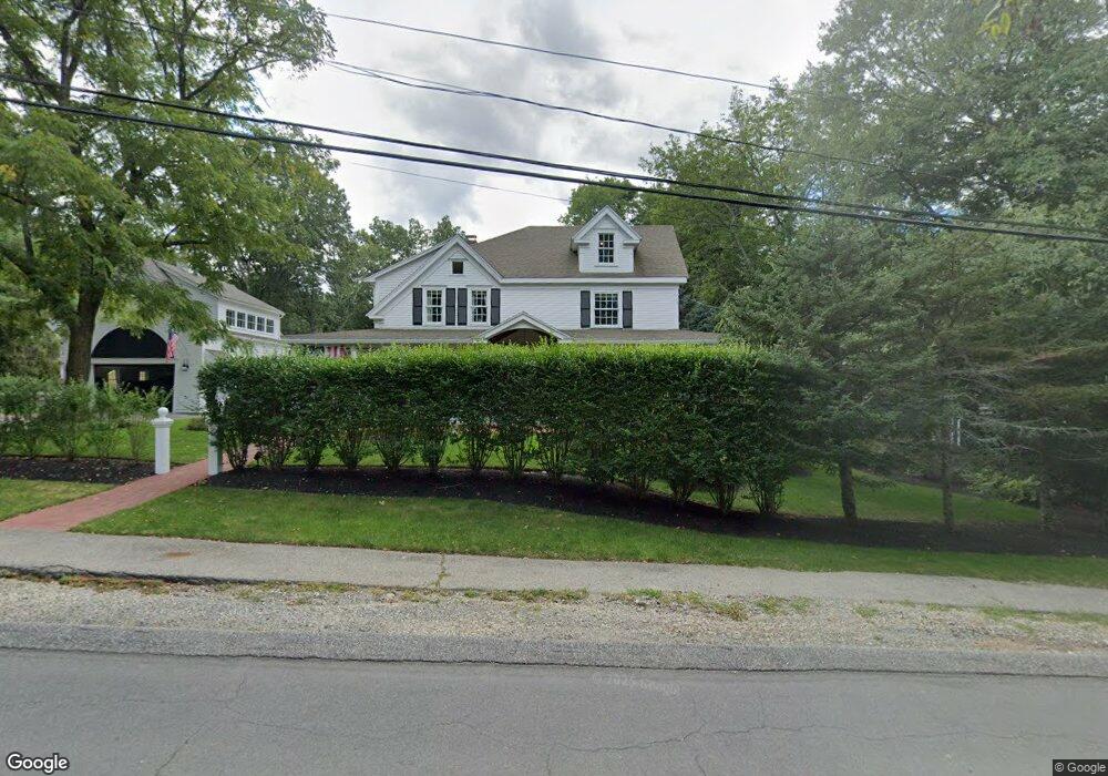 65 Newbridge St, Hingham, MA 02043 - photo 1