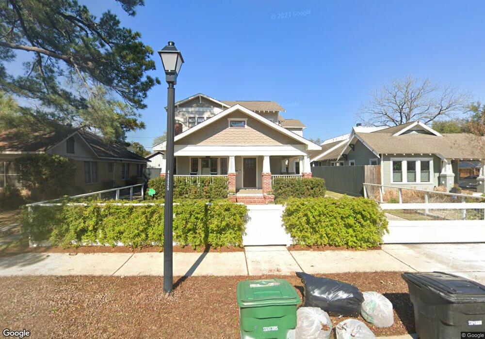 909 Merrill St, Houston, TX 77009 - photo 1