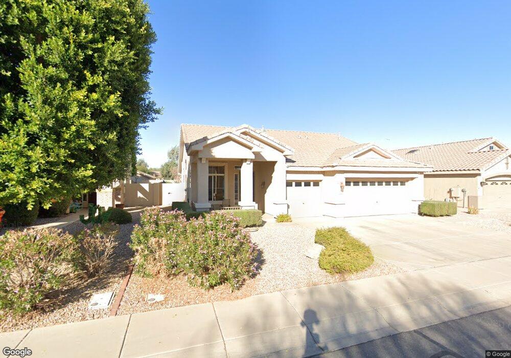 1676 E Harrison St, Chandler, AZ 85225 - photo 1