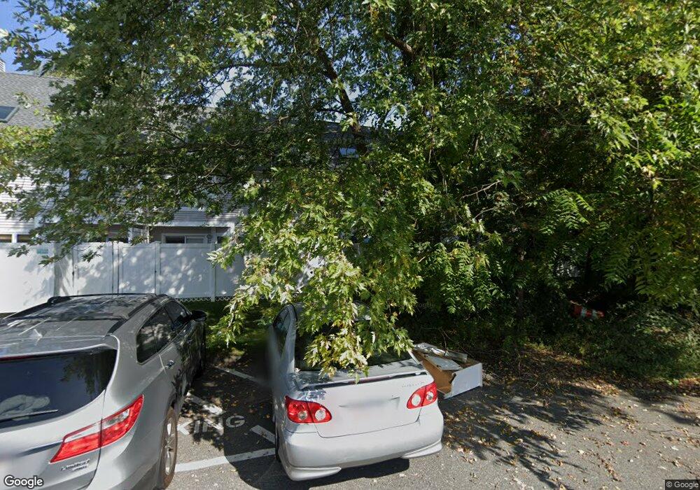 87 E Pleasant St unit E, Amherst, MA 01002 - photo 1