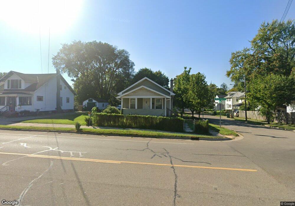 1121 N Mlk Blvd, Lansing, MI 48915 - photo 1