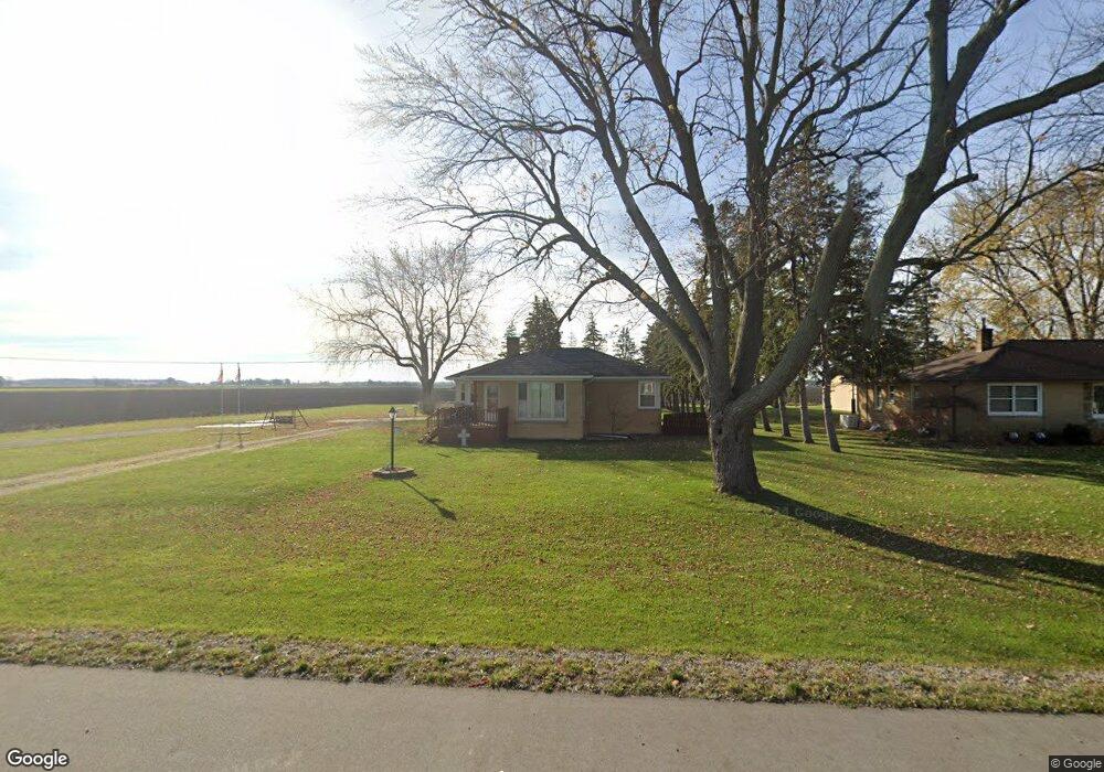 5340 E Holland Rd, Saginaw, MI 48601 - photo 1